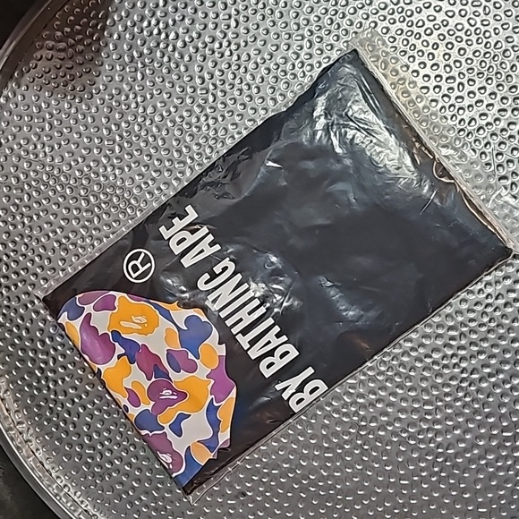 BAPE AKA A BATHING APE 🔥 NWT🔥💯AUTHENTIC 🔥 - Picture 4 of 5